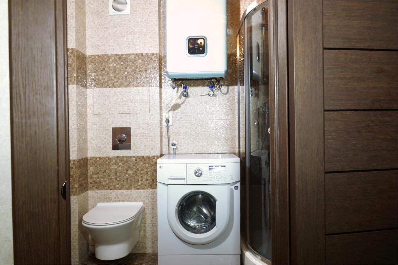 2 Rooms Semi-luxury Apt on 39-H Nezalezhnoi Ukrаiny Street next to the city council  Запорожье Экстерьер фото